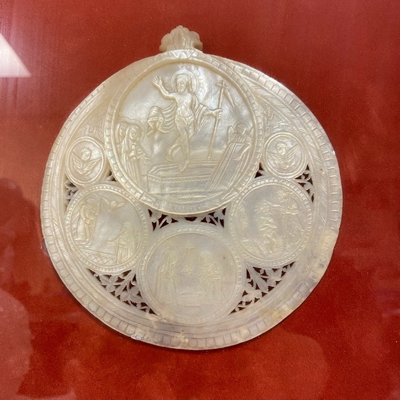 RARE | Hand Carved Mother of Pearl | Bethlehem Shell Circa 1900 | Life of Jesus - Picture 2 of 5